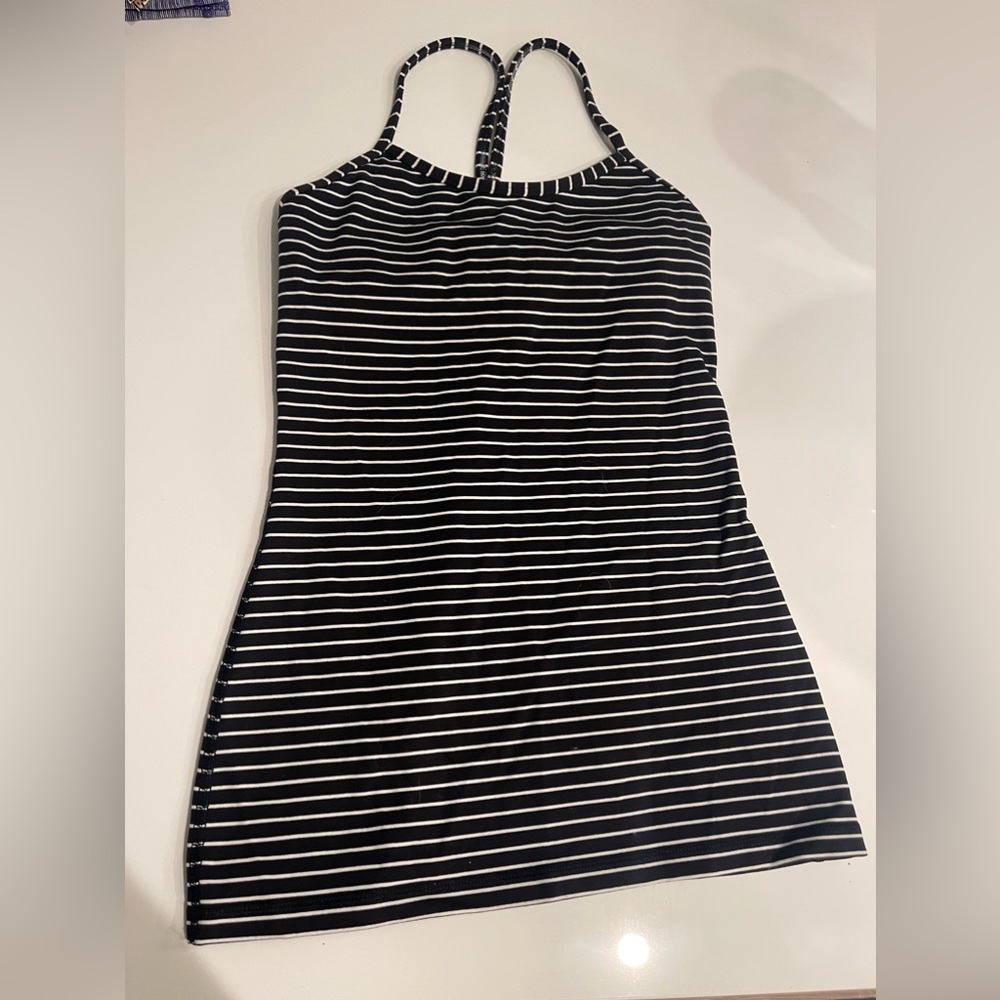 Black and white striped lulu lemon tank
